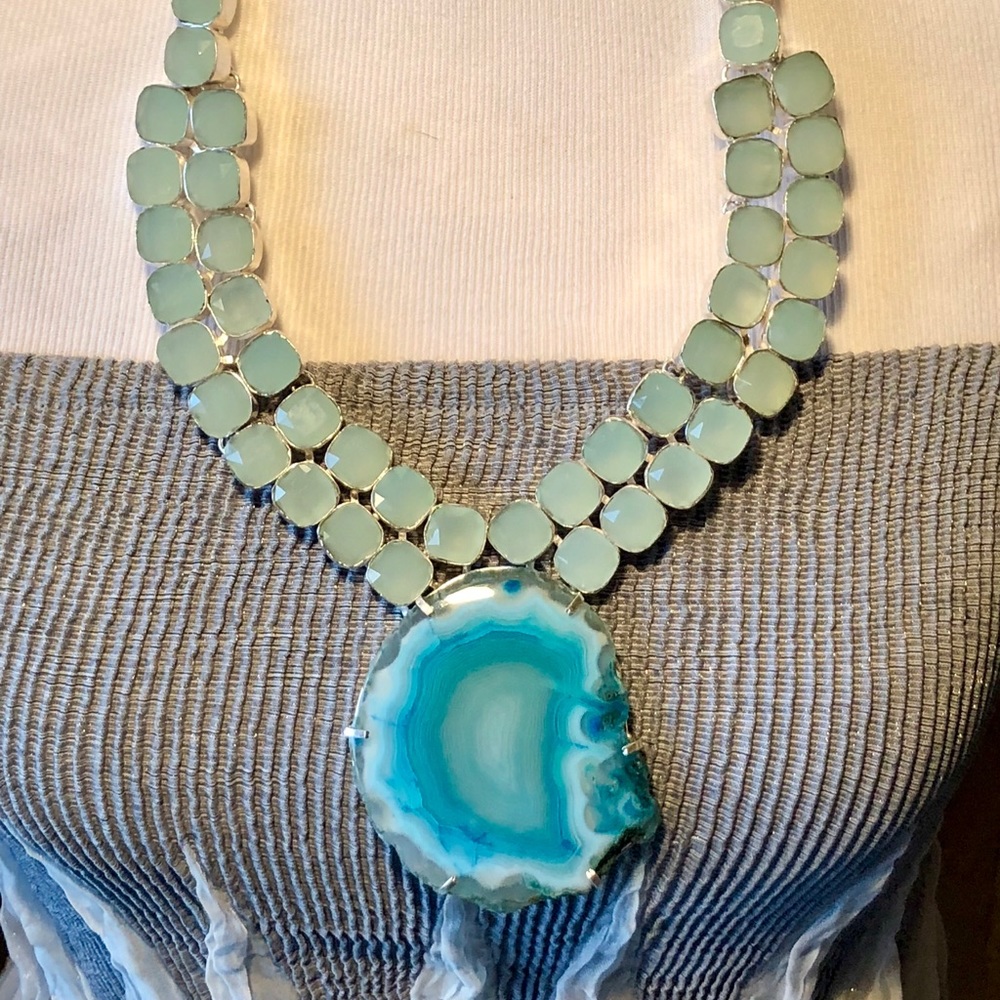 Robin's Nest Jewels Blue and Silver Necklace - Picture 3 of 8